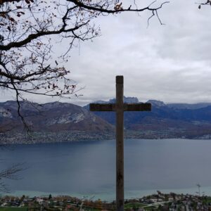 Les  croix du Semnoz – lundi 25 novembre 2024